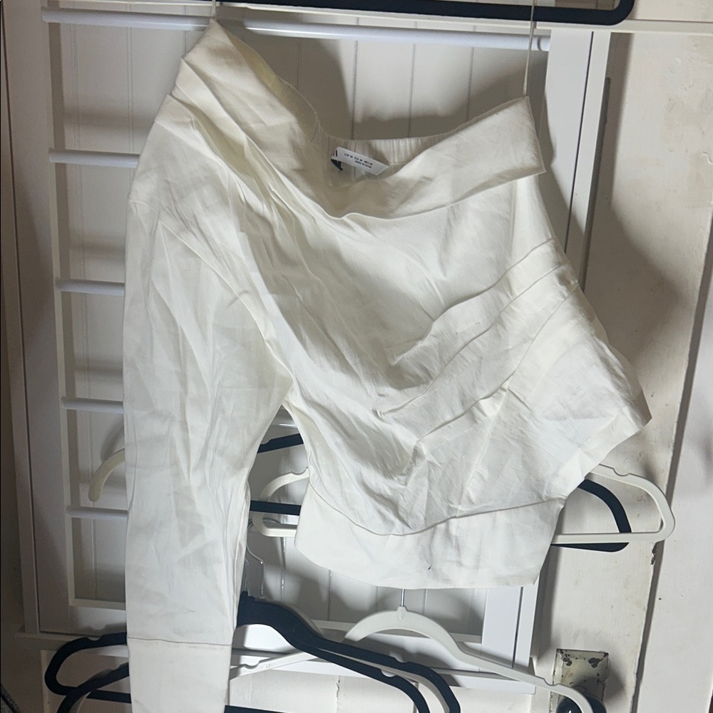 Zara Elegant Cream Blouse